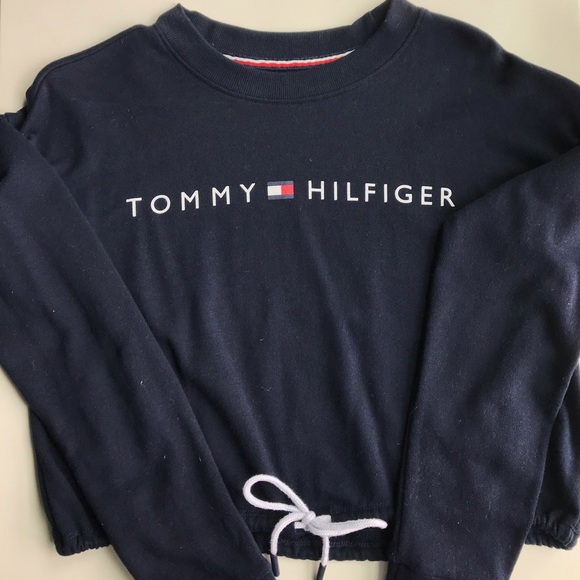Tommy Hilfiger cropped sweatshirt - Picture 1 of 3